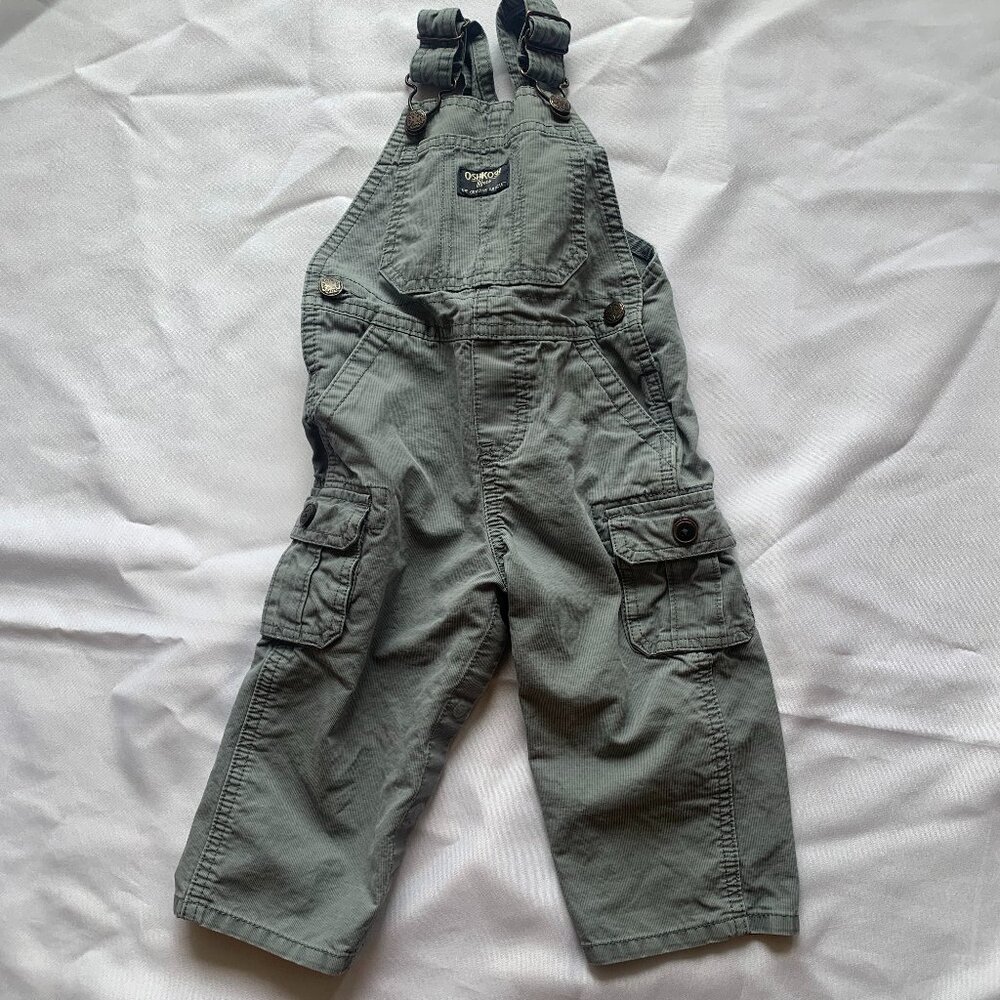 Toddler Osh Kosh B’gosh overalls. Grey in color. Size18 Months
